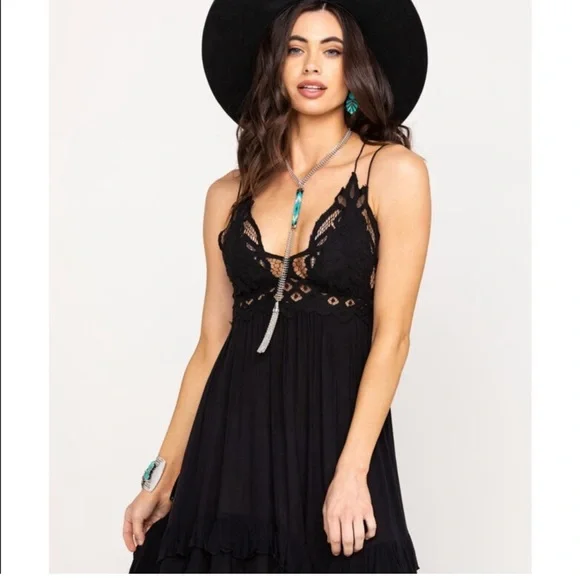 Free People Adella Slip Dress - Black - S